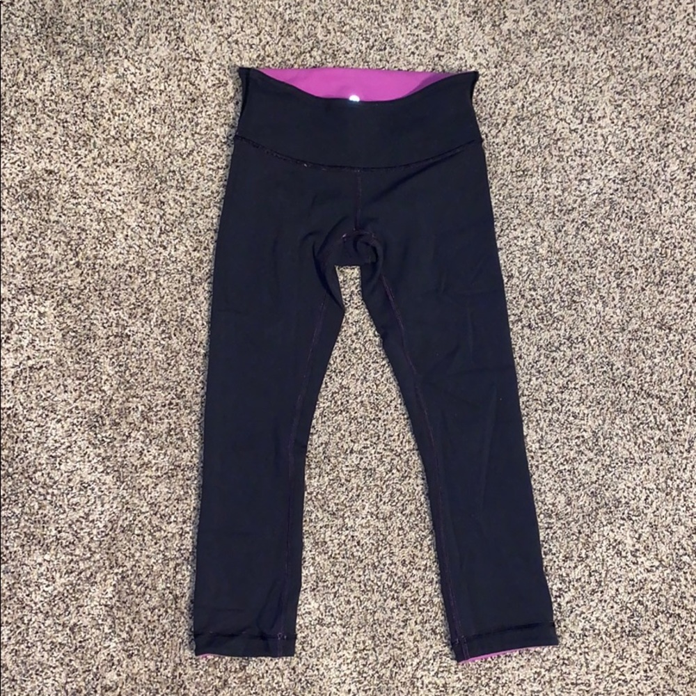 Lululemon Reversible Crops